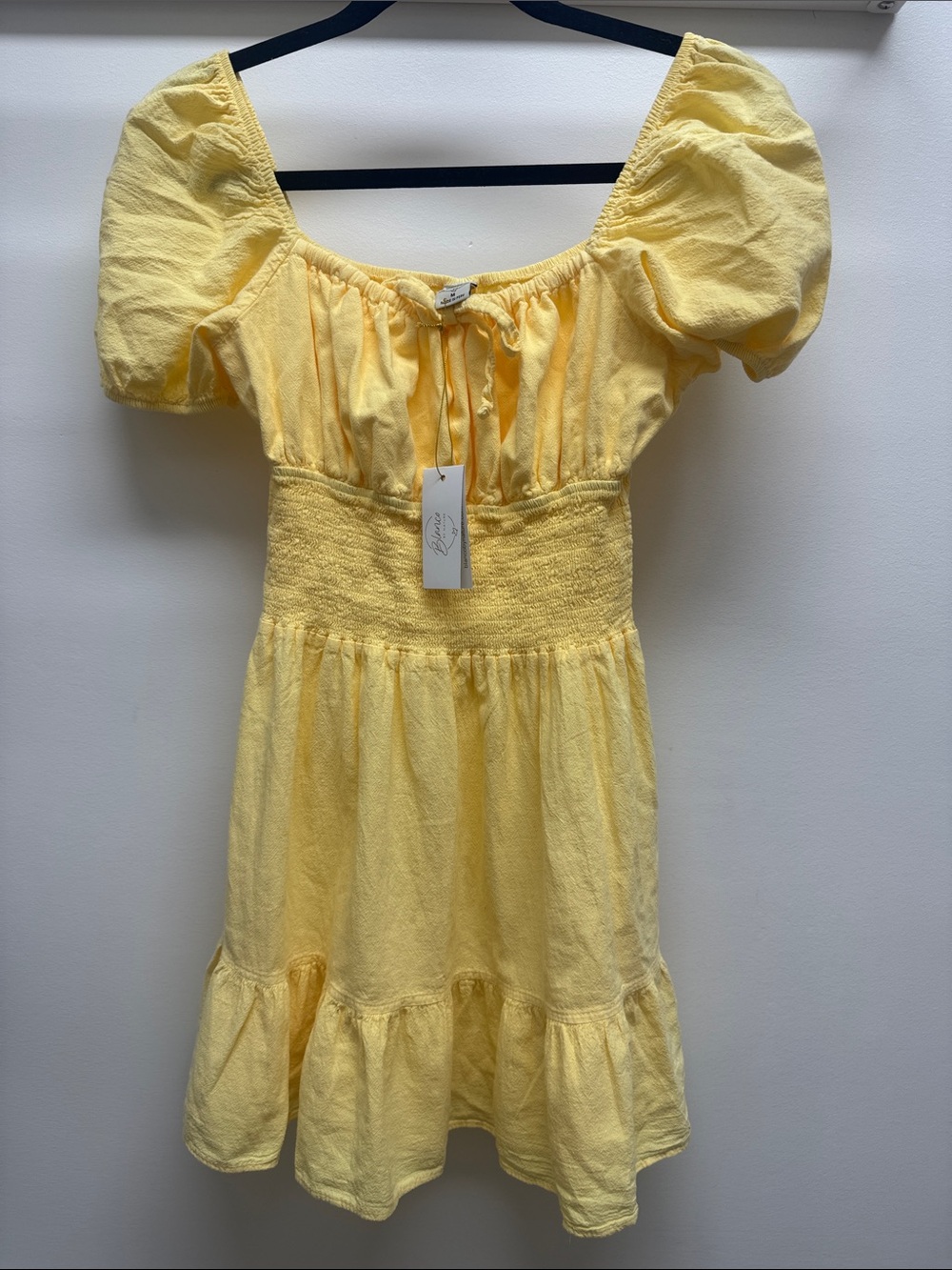 BNWT BLANCO BY NATURE MEDIUM  Smocked Waist Yellow Mini Dress with Puff Sleeves